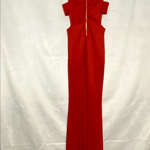 Le Chateau red gown - Picture 4 of 4